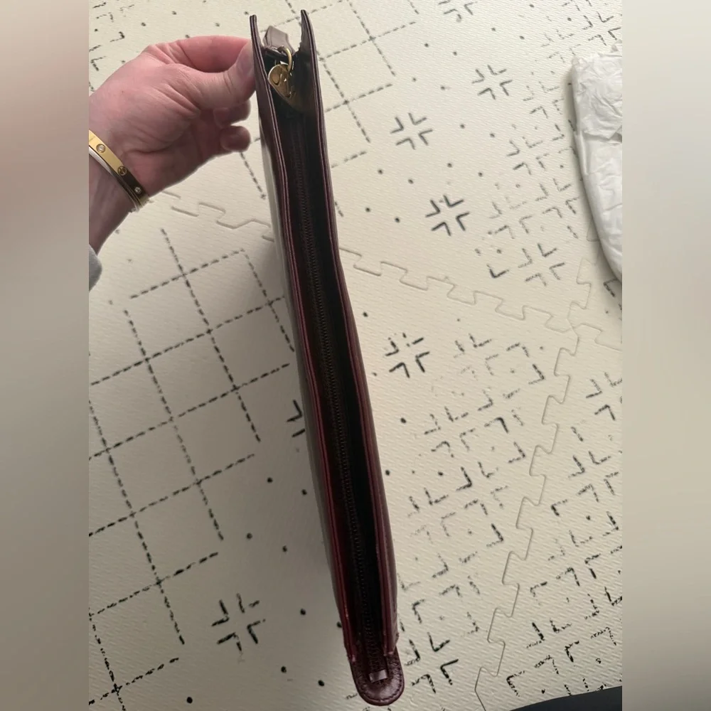 Morris‎ Moskowitz genuine brown leather wristlet